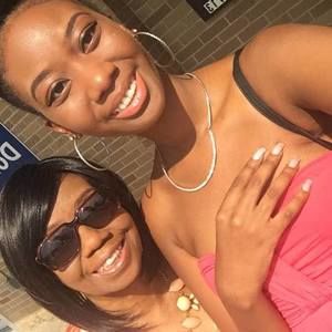 Meet your Posher, Joanne hymon